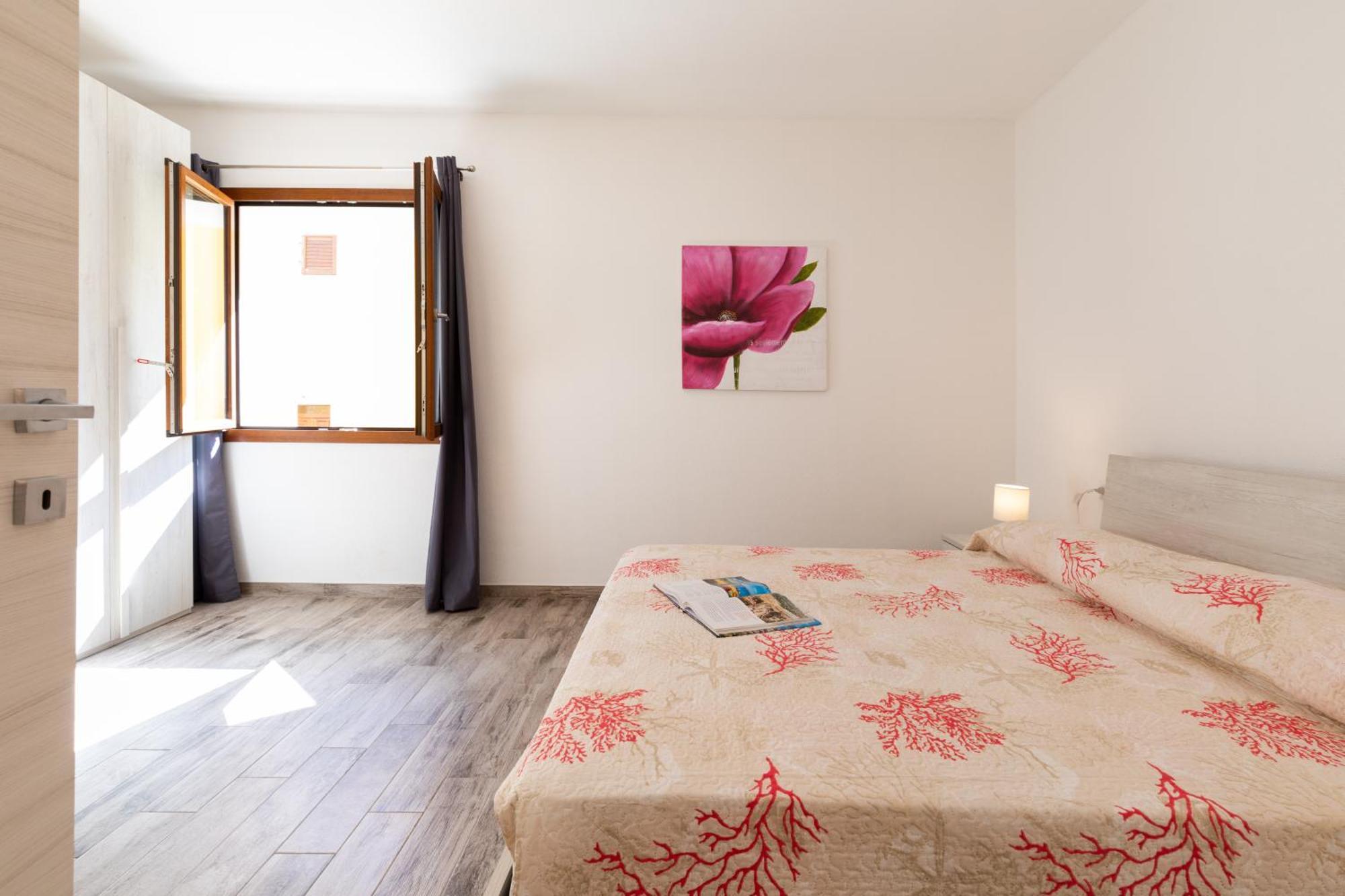 Zaira Home Free Wi-Fi 5 Minuti Dal Lago Liscia サンタントーニオ・ディ・ガッルーラ エクステリア 写真