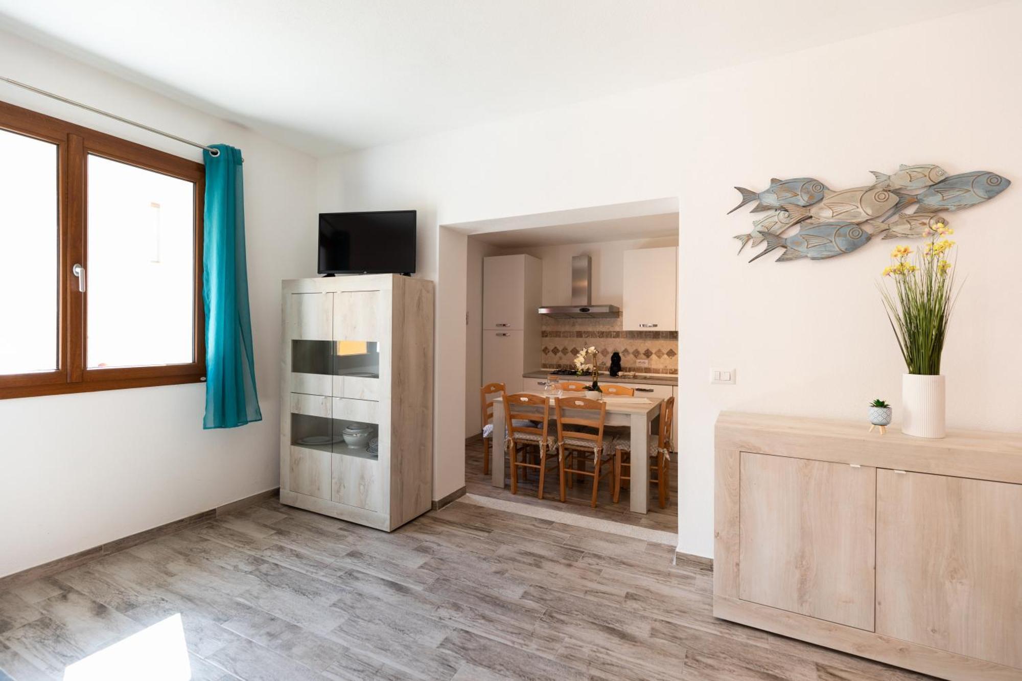 Zaira Home Free Wi-Fi 5 Minuti Dal Lago Liscia サンタントーニオ・ディ・ガッルーラ エクステリア 写真